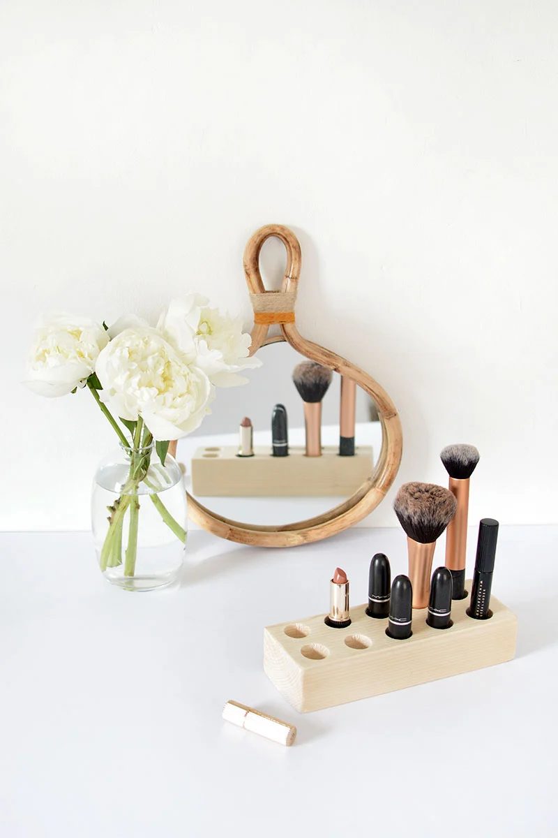 Make Up Brush Holder Diy