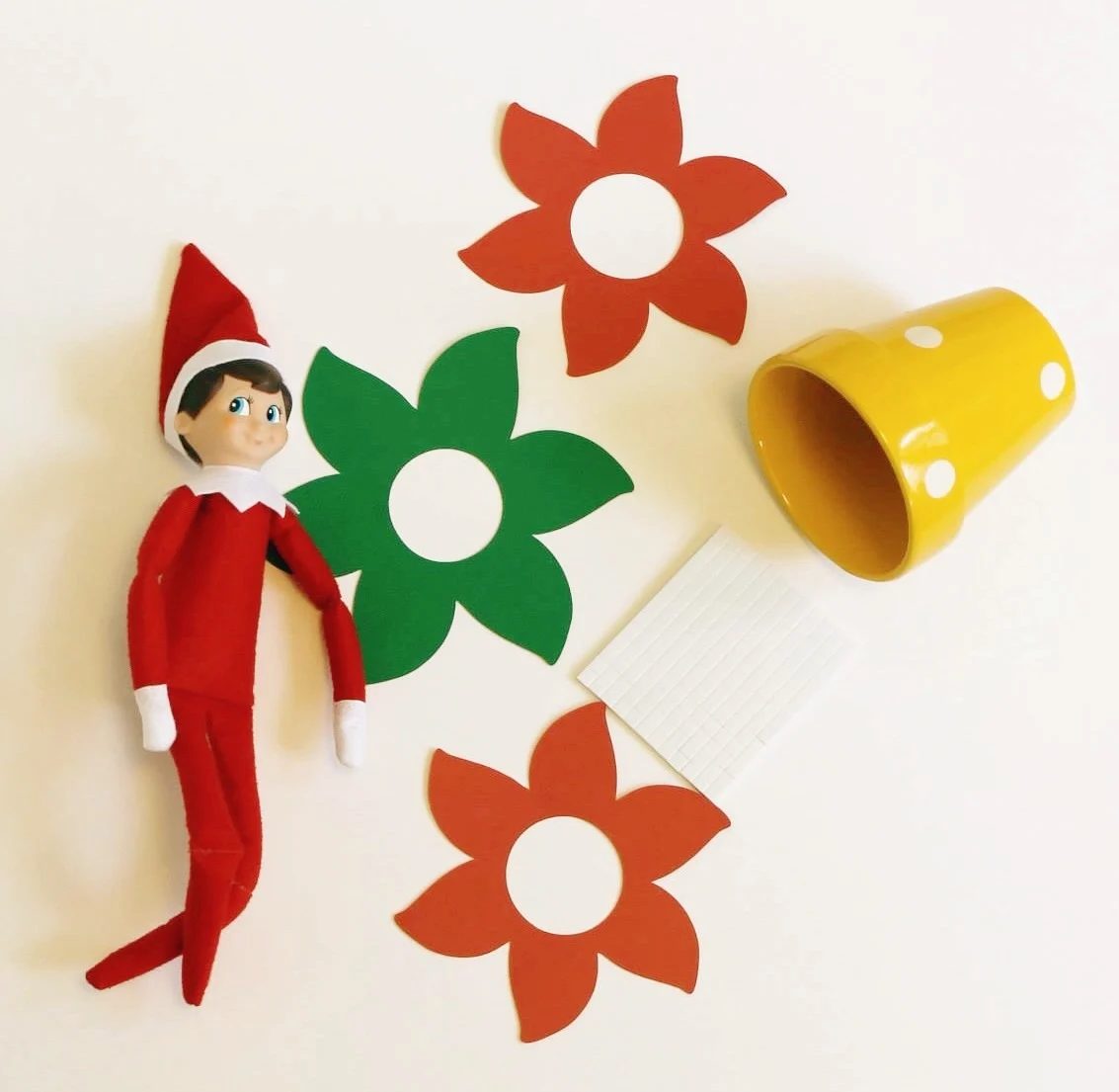Elf on a Shelf options from the Cricut Design Team via Tipsaholic-005