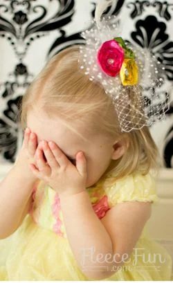 If you're tired of the same boring, store-bought stuff, try making your own Handmade hair accessories! Here're 30 of the best headbands, clips, bobbies and more. 30 Adorable Handma
