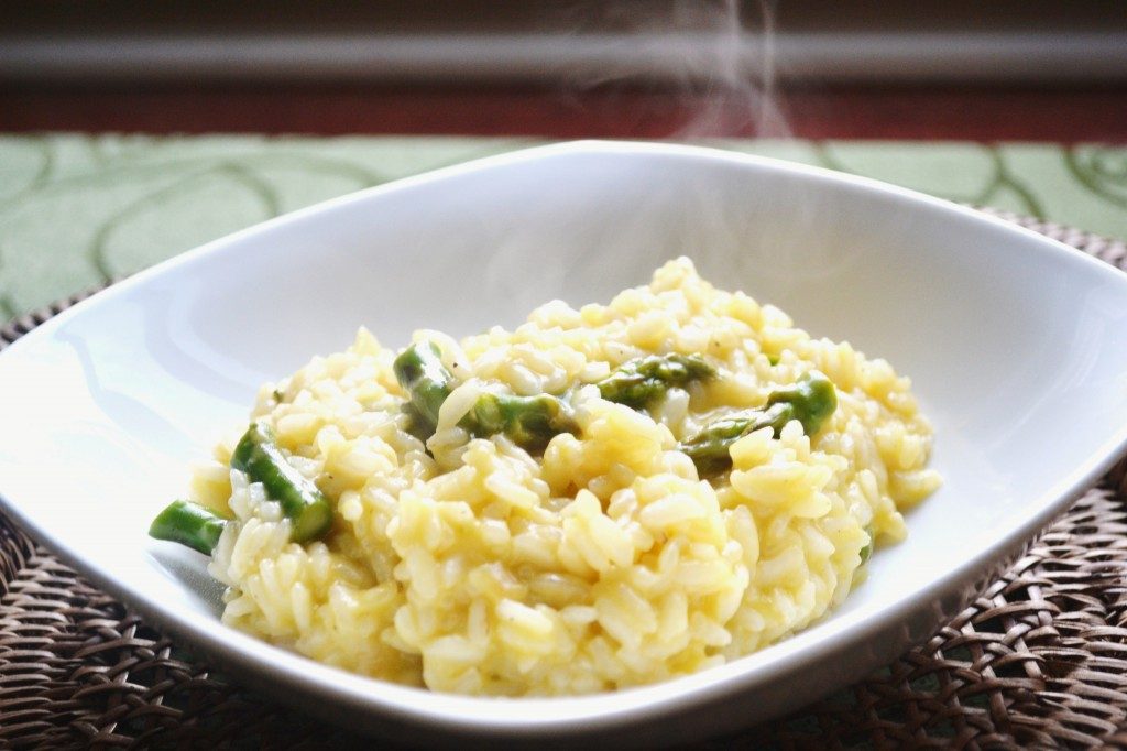 Asparagus, a tasty spring vegetable, can protect against heart disease and cancer. Eat more asparagus by trying these 30 delicious asparagus recipes! 30 Delicious Asparagus Recipes