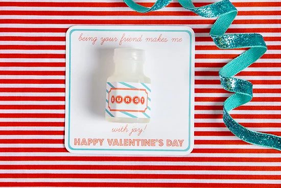 Sometimes there can be too much candy on Valentine's Day. Avoid too much sugar by gifting one of these 30 Clever Food-Free Valentines for Kids - tipsaholic, #valentines, #valentine