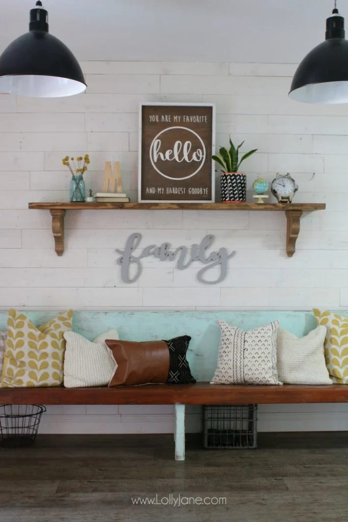 Farmhouse Entryway