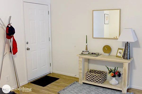 Entryway Makeover 2