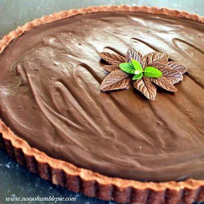 Have a lot of fresh mint to use up? Or maybe you're just in the mood for some minty recipes? Here are 30 fun fresh mint recipes, both savory and sweet! 30 Refreshingly Delicious Fr