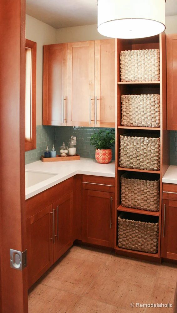 Shelves with basket storage in the laundry room. Fabulous Laundry room design options from @Bekob