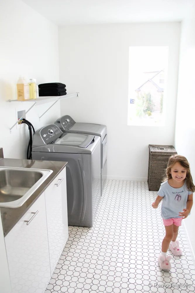 striking light and bright and full of natural light laundry room. Fabulous Laundry room design options from @Bekob (56 of 103)
