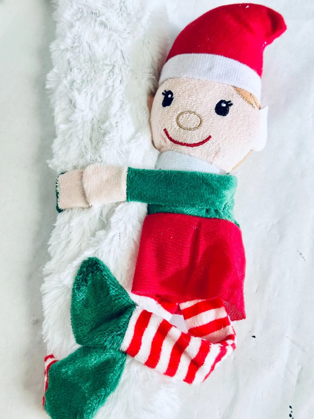 Christmas Dollar Tree Candy Cane Wreath Form With Elf, Bekob (9)