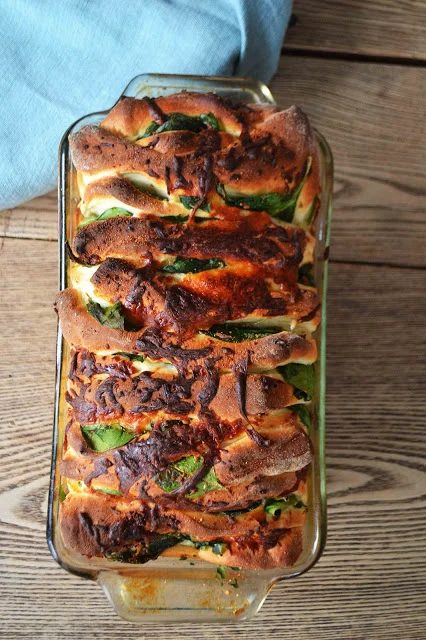 spinach feta pull apart garlic bread recipe