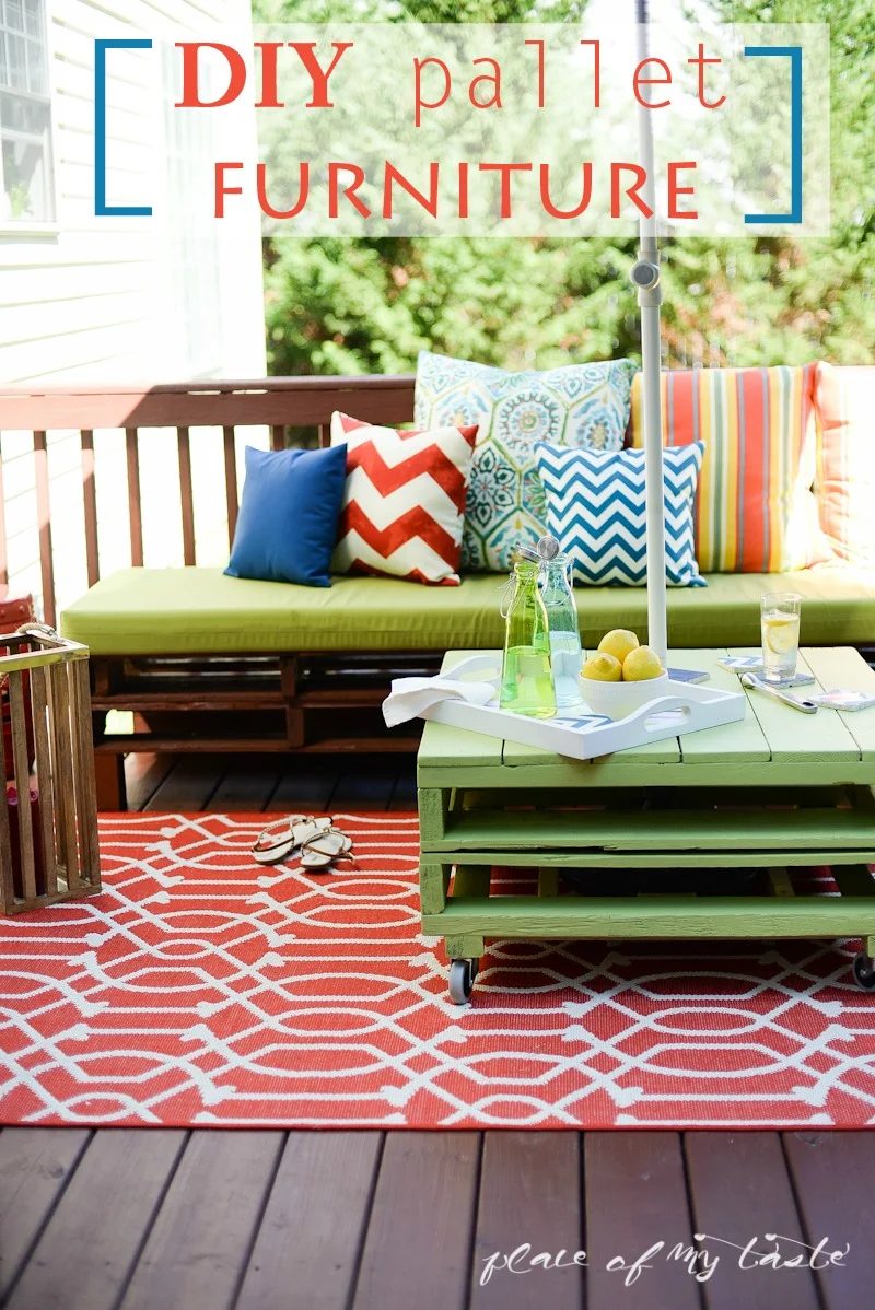 handmade-pallet-furniture-patio-makeover-place-of-my-taste