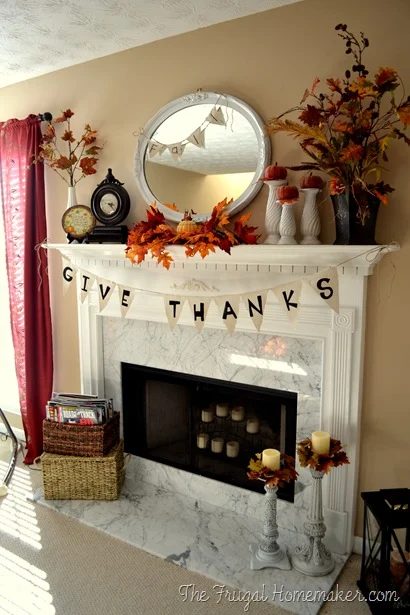 Take your decor from Fall to Thanksgiving by changing a couple of things and using this inspiration. 30 well fitted Thanksgiving Mantels Featured On Bekob.com