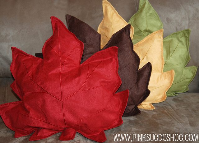 p2leafpillows