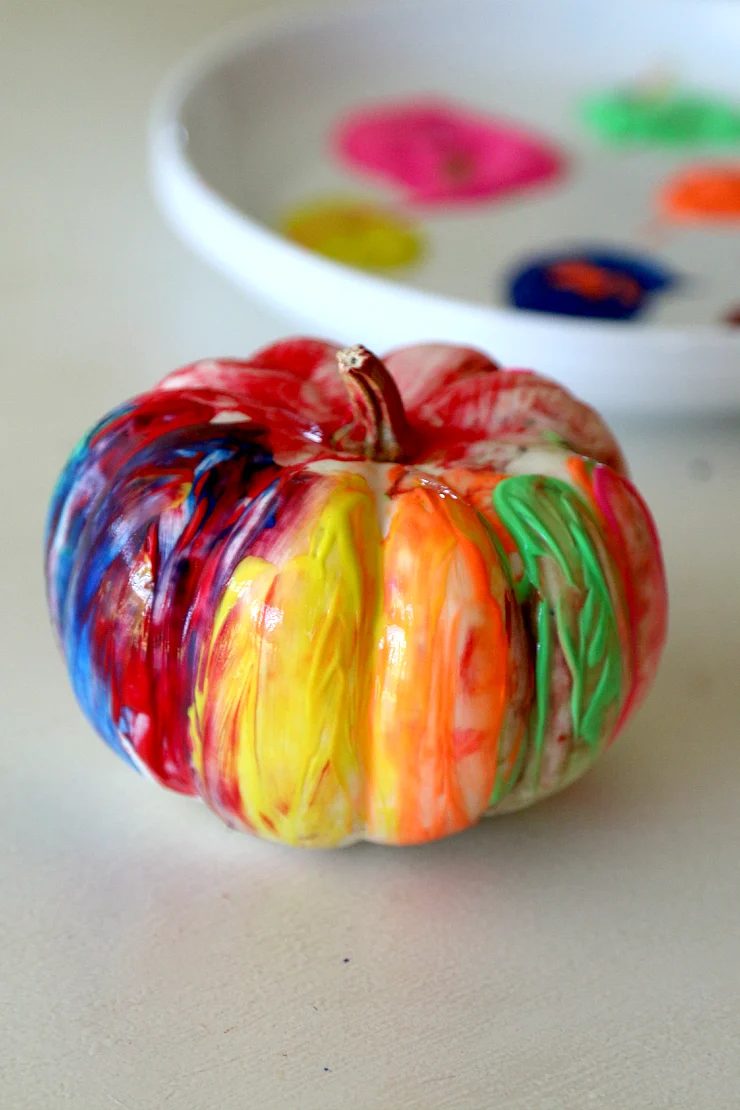 35 No-Carve Pumpkin Decorating Inspirations - Tipsaholic, #Halloween, #halloweenDIY, #pumpkin, #nocarvepumpkins