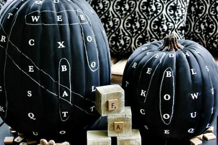 35 No-Carve Pumpkin Decorating Inspirations - Tipsaholic, #Halloween, #halloweenDIY, #pumpkin, #nocarvepumpkins
