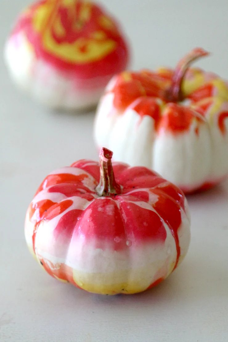 35 No-Carve Pumpkin Decorating Inspirations - Tipsaholic, #Halloween, #halloweenDIY, #pumpkin, #nocarvepumpkins