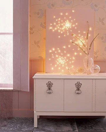 String lights are an inexpensive way to dress up so many areas in the home. Outdoor, indoor, dress them up and more. 36 Clever Ways to Use String Lights via Bekob.com