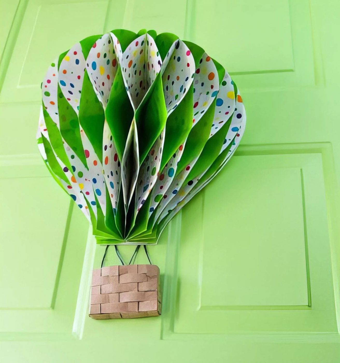 35 Hot Air Balloon Spring Wreath 4 384x600 143624