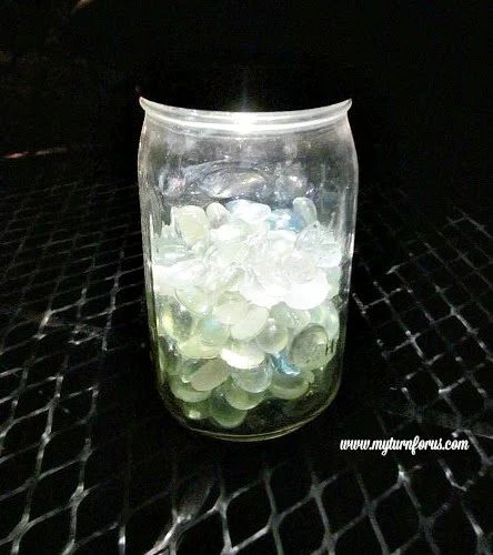 Create the well fitted place to entertain outdoors with these memorable options to increase patio ambience via Bekob.com