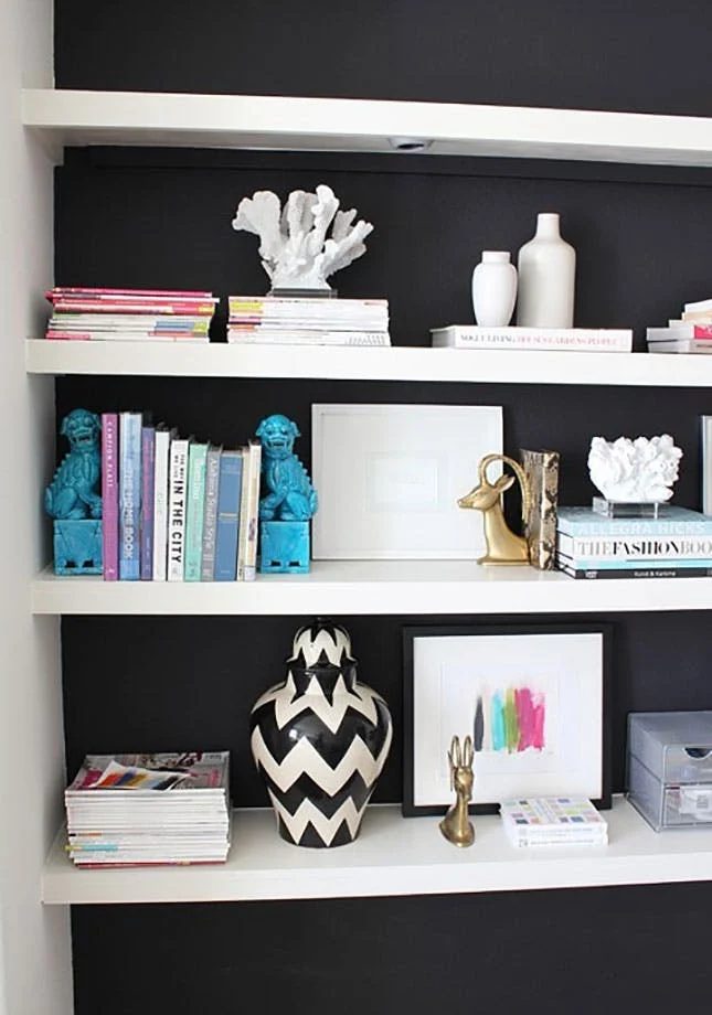Deep Onyx: Color Of The Year Paint Trends For 2018