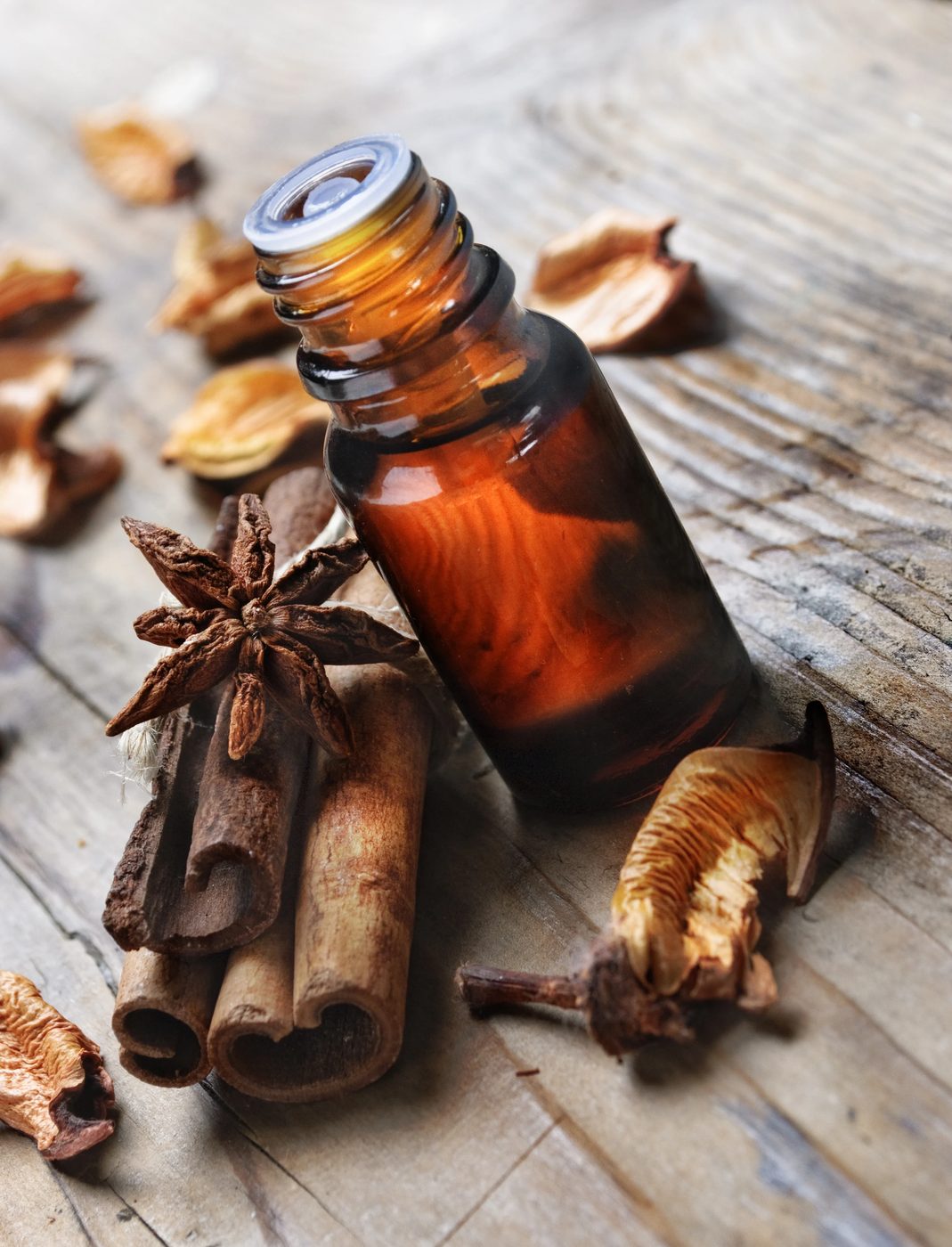 25 direct Ways to Use Thieves Essential Oil