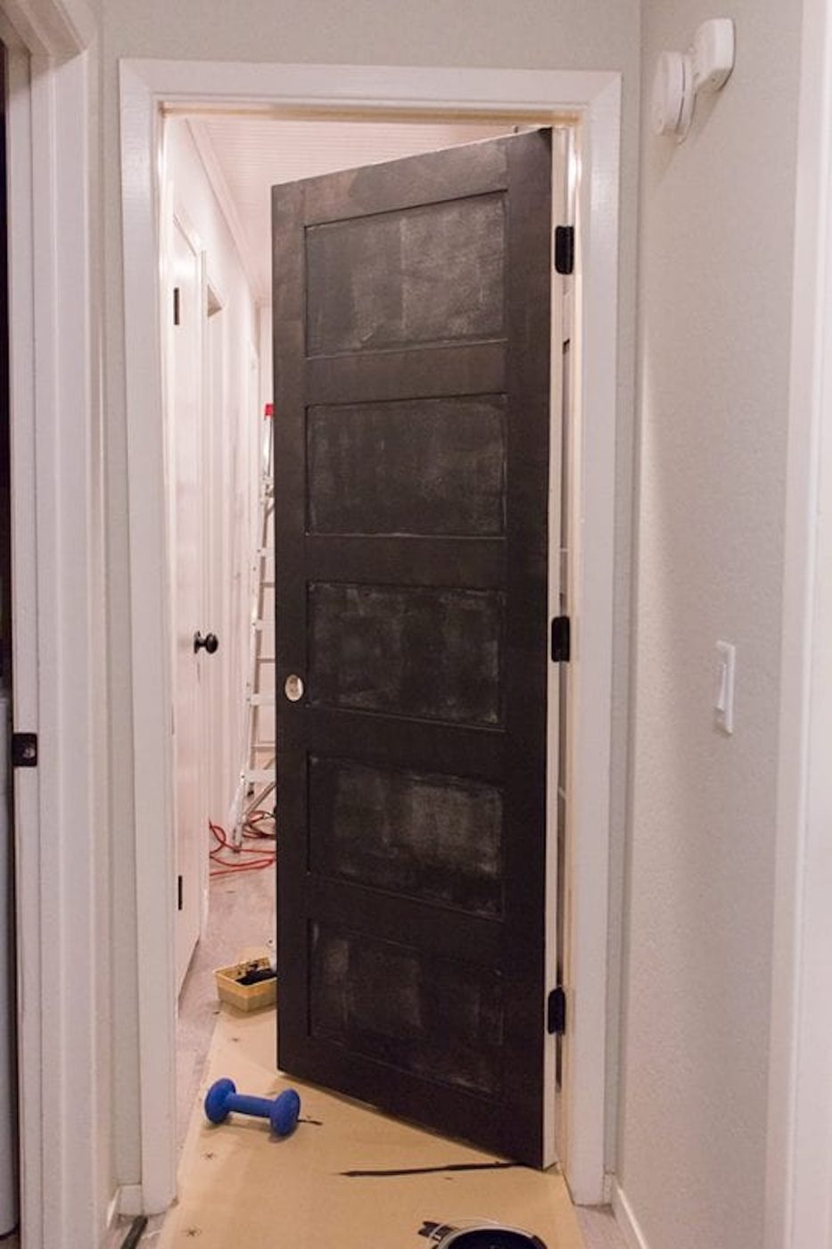 Add Style To An Old Door With Panels And Paint By Jenna Sue Design Co Featured On @Bekob 533x800