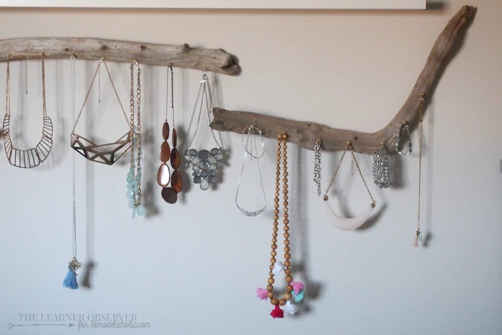 $5 Solution: Handmade Jewellery Organization