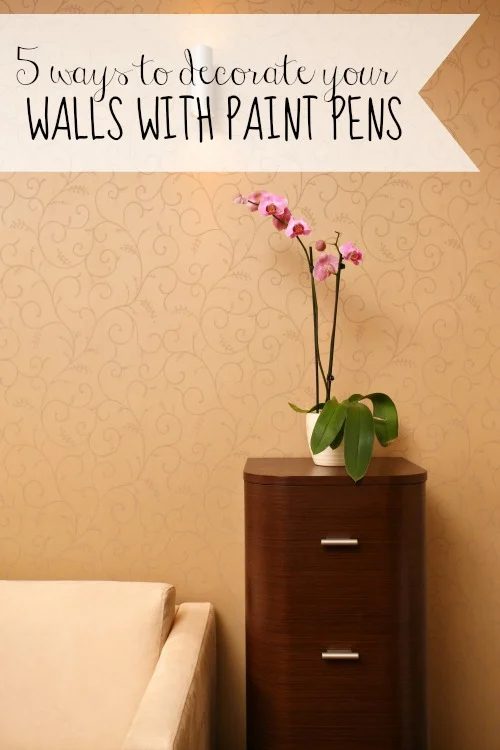 Sometimes a striking pattern on just one wall can bring a room from blah to vivid. Read on to learn about 5 ways to decorate your walls with paint pens! 5 Ways to Decorate Your Wal