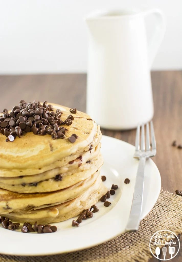 Love to make pancakes on lazy Saturday mornings? Here are 50 memorable pancake recipes to have on hand for your next leisurely breakfast. 50 Delightful Pancake Recipes for Saturday