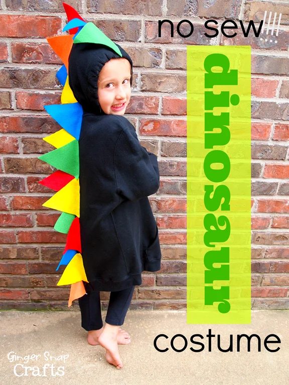 55 memorable No-Sew Halloween Costumes For Kids - Tipsaholic, #halloween, #costumes, #Handmade, #no-sew, #halloweencostumes