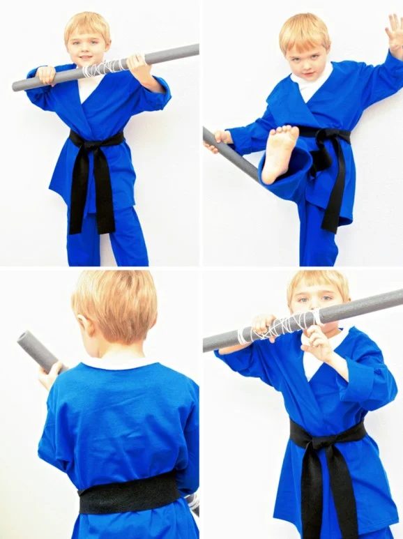 55 memorable No-Sew Halloween Costumes For Kids - Tipsaholic, #halloween, #costumes, #Handmade, #no-sew, #halloweencostumes