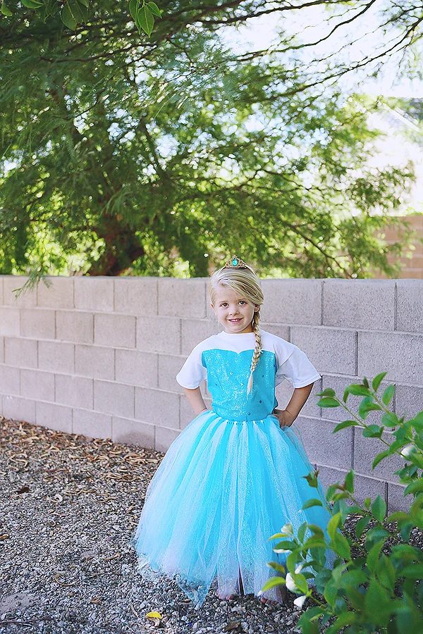 55 memorable No-Sew Halloween Costumes For Kids - Tipsaholic, #halloween, #costumes, #Handmade, #no-sew, #halloweencostumes