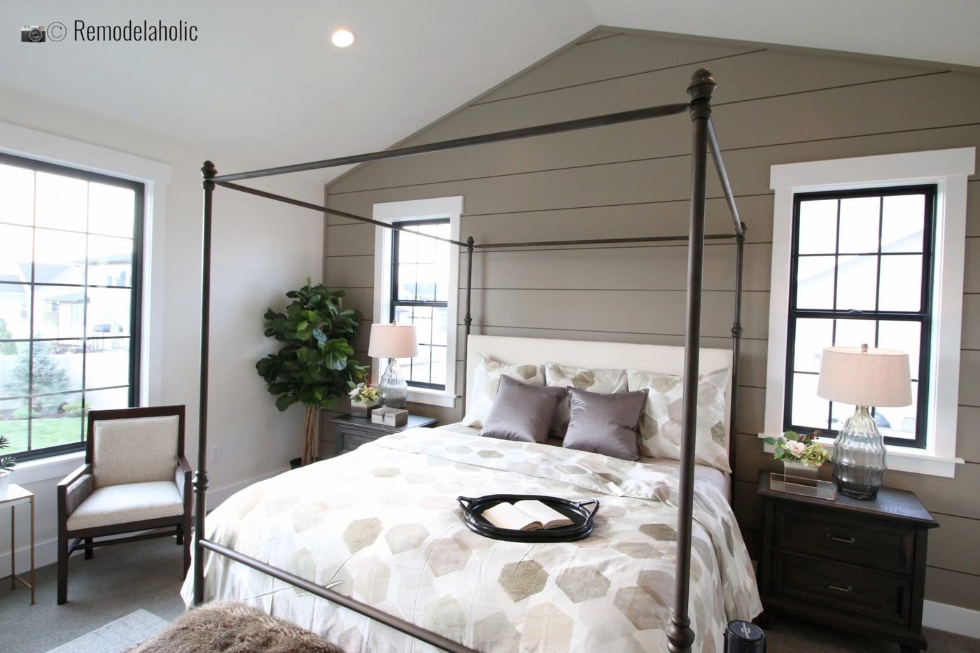 55+ Modern Headboards to Buy and Build