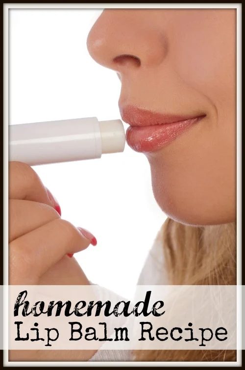 Love a yummy flavored lip balm but are sick of having to buy lip balms that don't work very well? Learn how to make your own homemade lip balm. Homemade Lip Balm Recipe via tipsaho