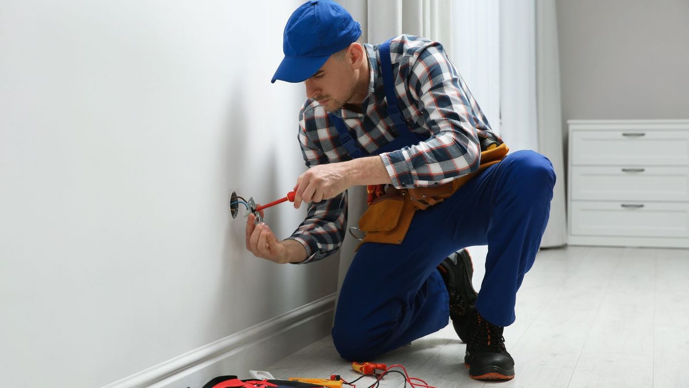 Stay Safe: 8 Electrician Tips to Avoid Home Hazards!