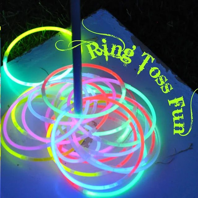 tipsaholic-glow-stick-ring-toss-momma-did-it