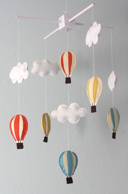 tipsaholic-hot-air-balloon-mobile-craftiness-is-not-optional