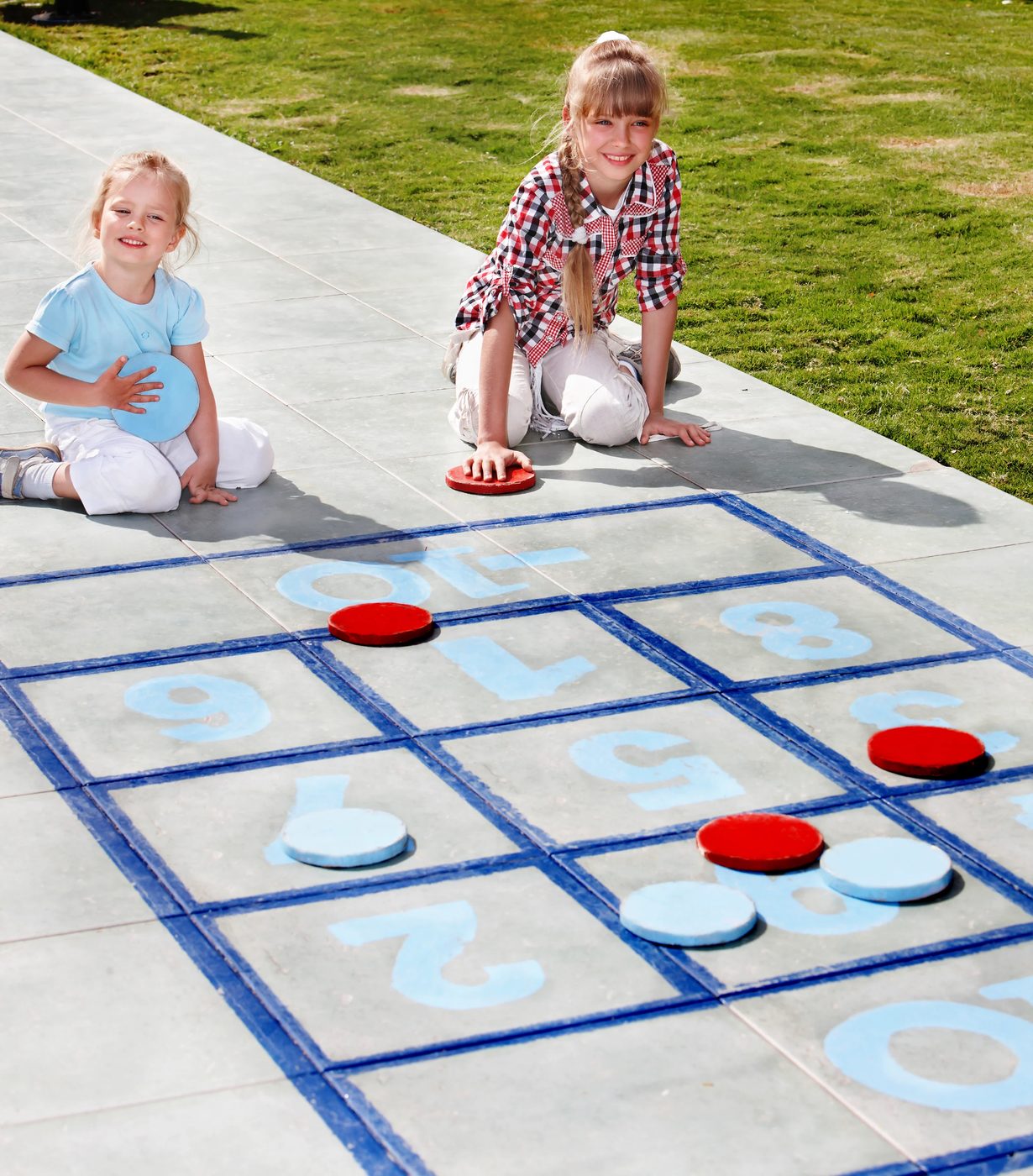 8 Great Resources for Outdoor Learning-Based Play options