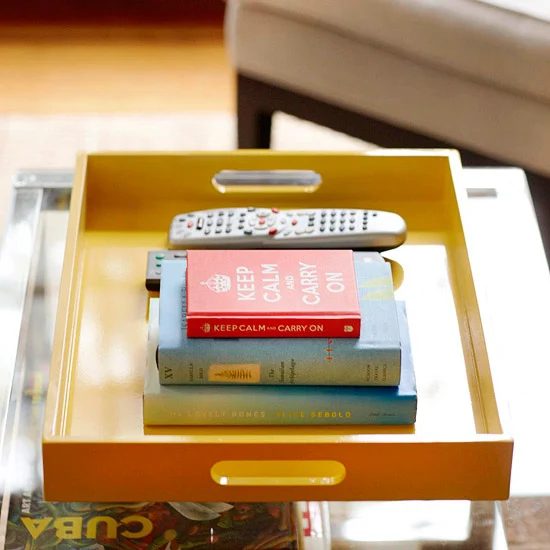Can't pass up a pretty tray? Here are 8 uses for trays around the house, from the bathroom to the kitchen. Read on to see just how useful a tray can be! 8 Practical (and Stylish) U
