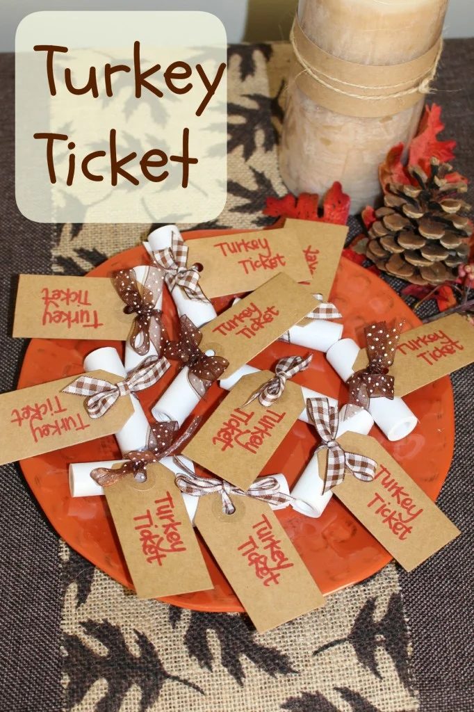 Thanksgiving traditions help you to create precious memories that you’ll always remember. Here are 8 fun Thanksgiving traditions to try! 8 Thanksgiving Traditions to Try via @tipsa