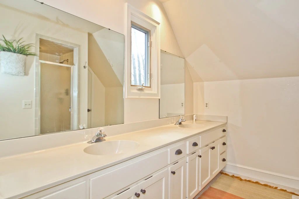 Postbox Designs: My $950 modest-cost Bathroom Makeover