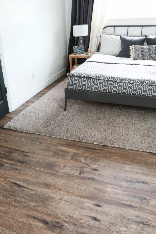 Get the look of hardwood floors without the upkeep and maintenance! This luxury vinyl wood plank flooring looks vivid and it's waterproof!