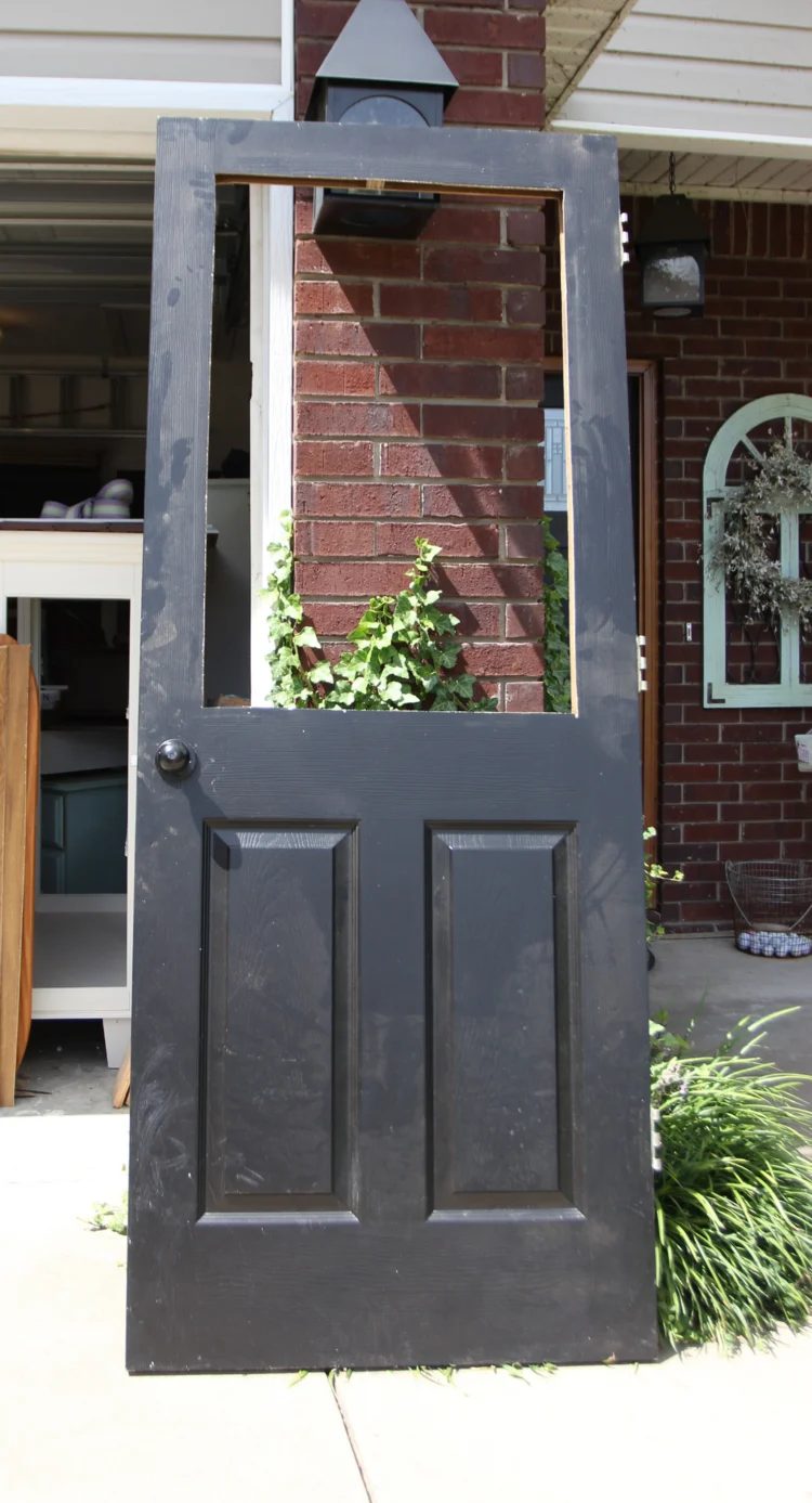 Handmade walkthrough - how to add a glass window to a hollow core door (1)