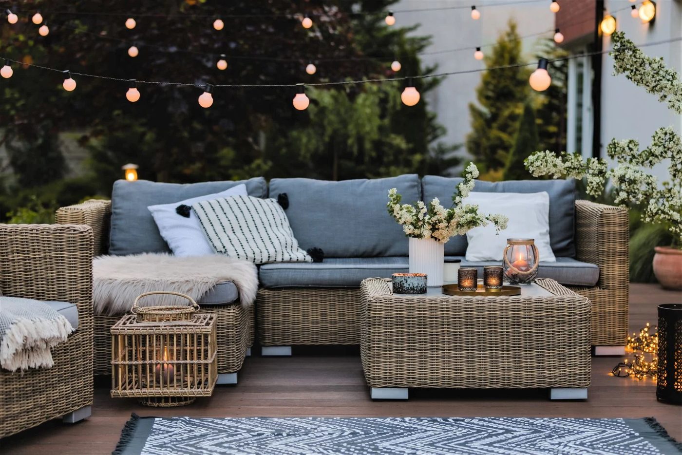 Backyard Bliss: 20 Handmade Projects for Your Direct Haven!
