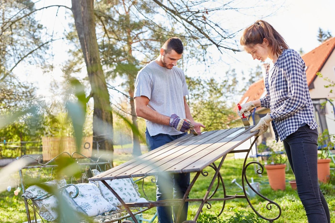 Couple Yard Table