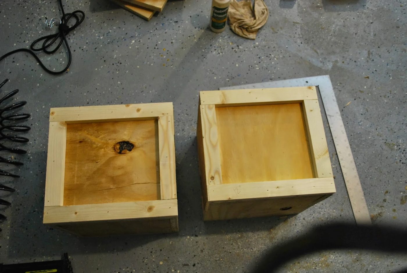 How to Build Seats for Childrens Play Table by ToolBox Divas for Bekob