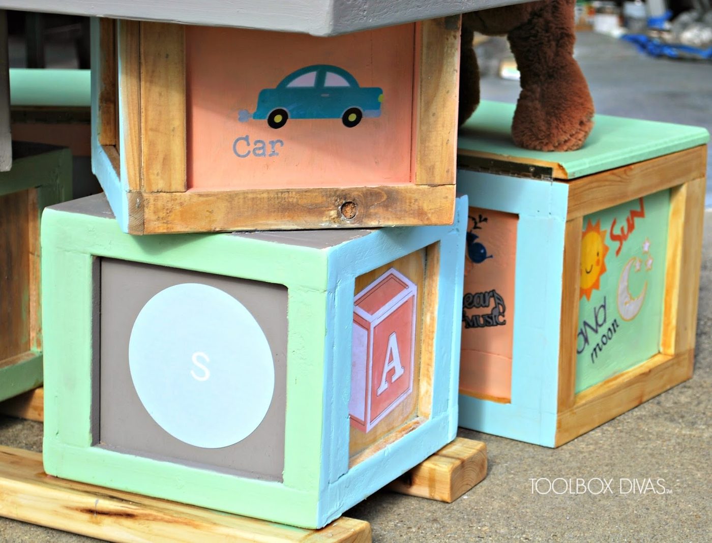 Creating a Building Block Childrens Playtable by ToolBox Divas for Bekob