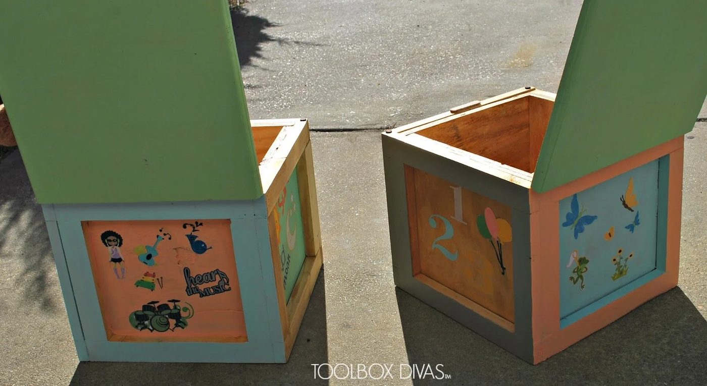 How to Create Building Block Seats with Storage by ToolBox Divas for Bekob
