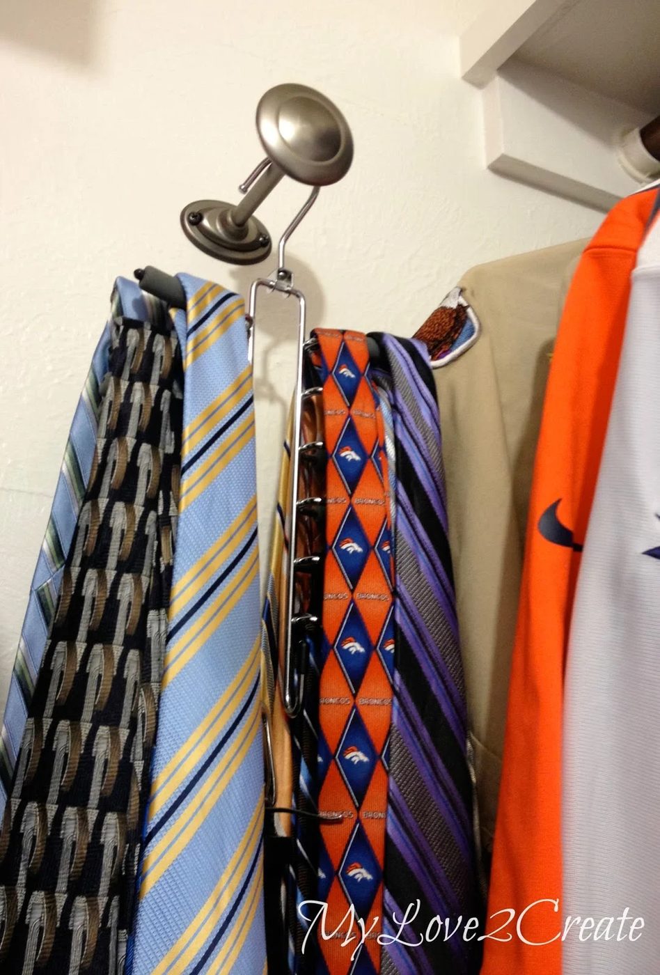 master closet tie storage, My Love 2 Create on Bekob