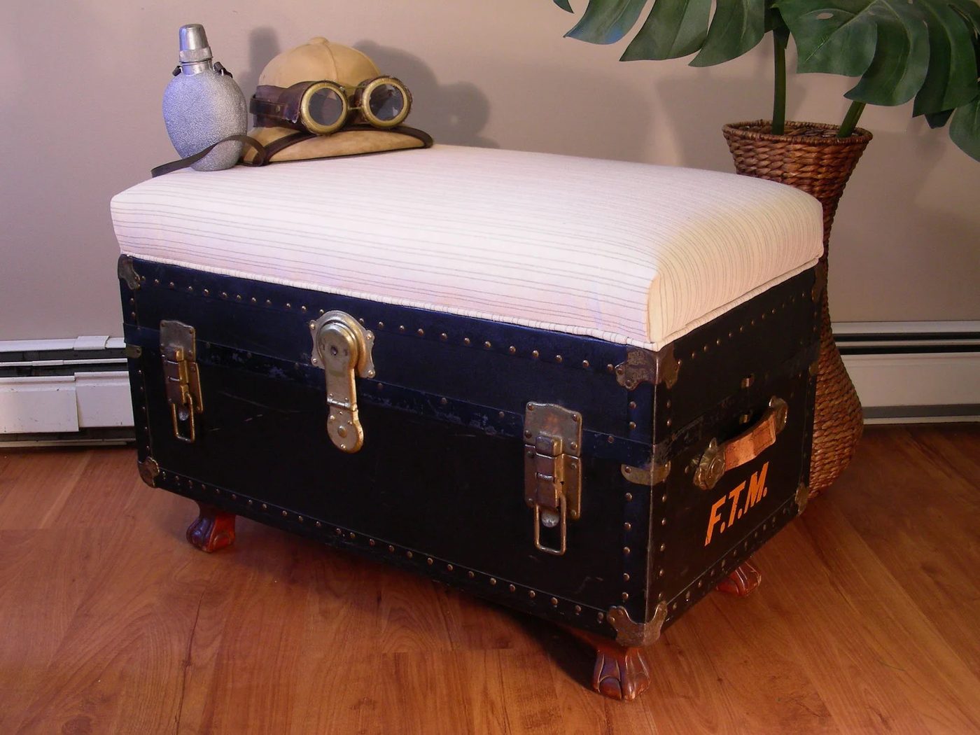 old trunk turned into seating bench, Destinations Vintage on Etsy via Bekob.com