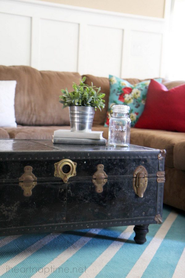 old chest turned into coffee table, I Heart Naptime via Bekob.com