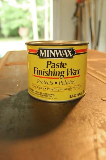 use Minwax finishing paste to clean up an old trunk, featured on Bekob.com